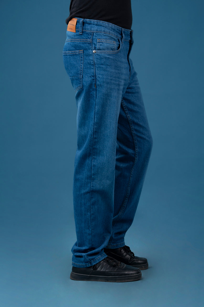 Mid Washed Straight Fit Jeans