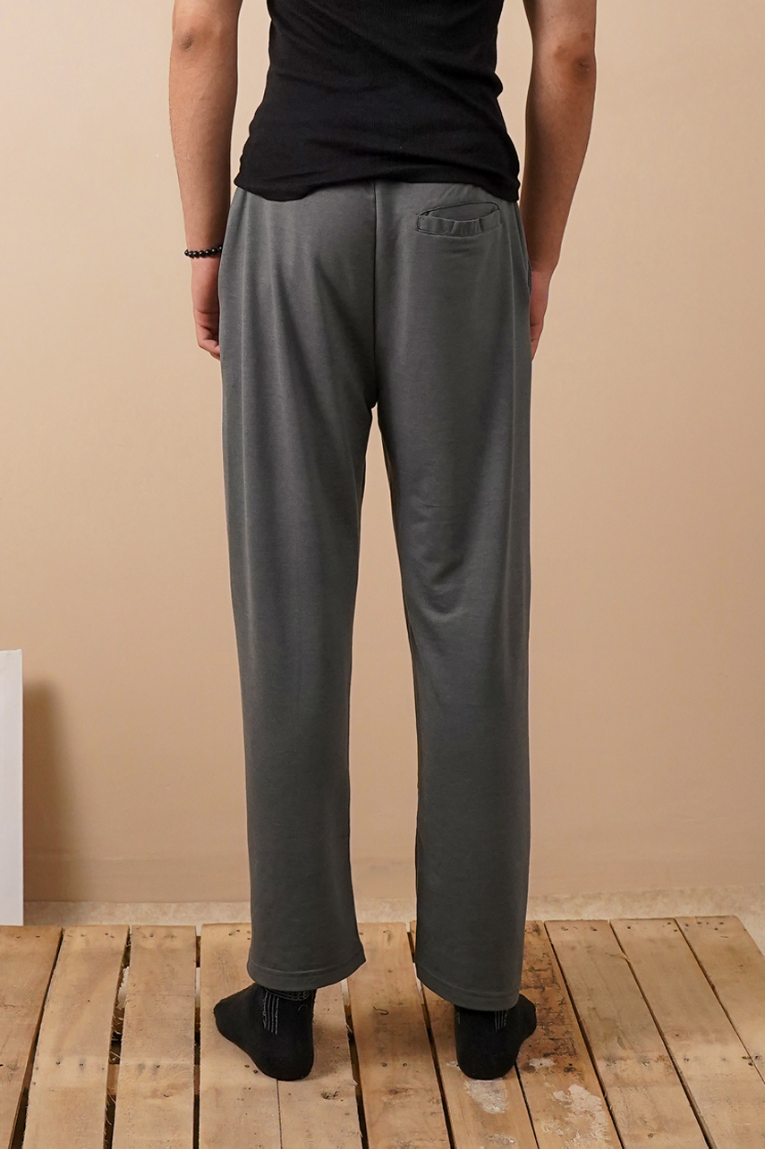 Straight Fit Essential Pleated Trouser