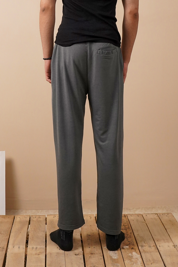 Straight Fit Essential Pleated Trouser