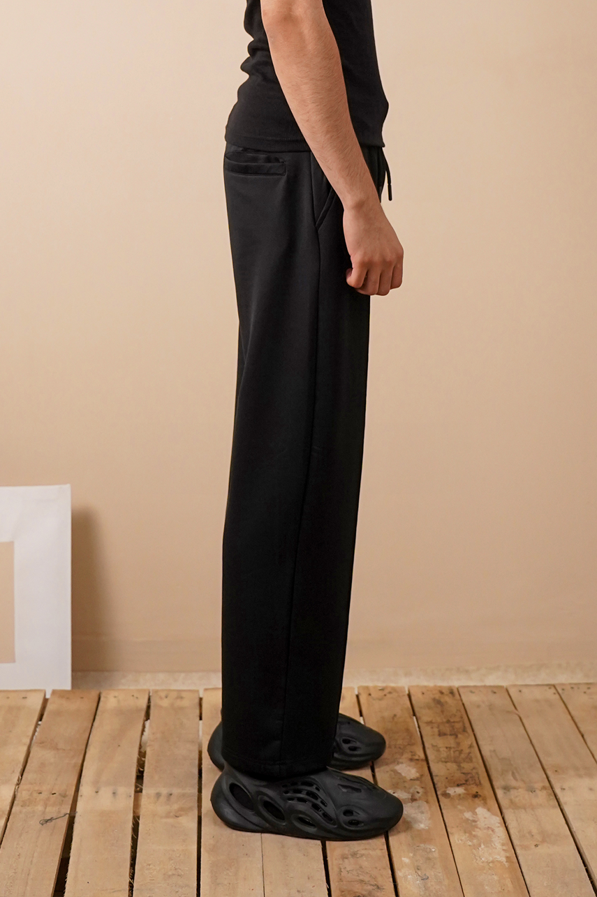 Straight Fit Essential Trouser