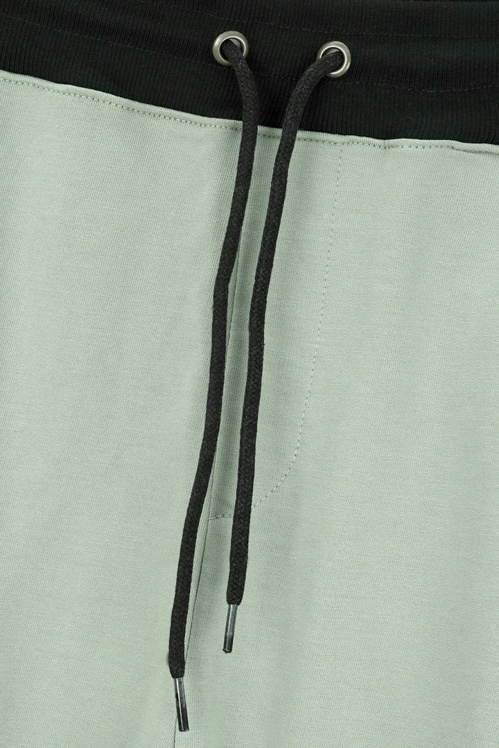 Contrast Gripper Trouser