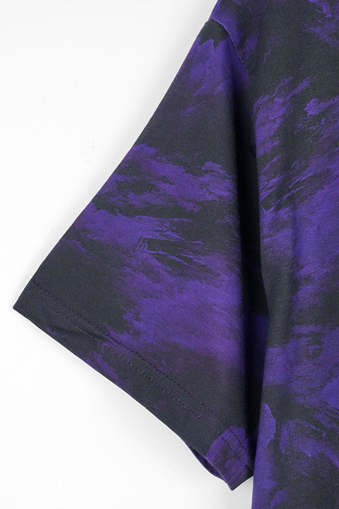 All-Over Printed T-Shirt 001581