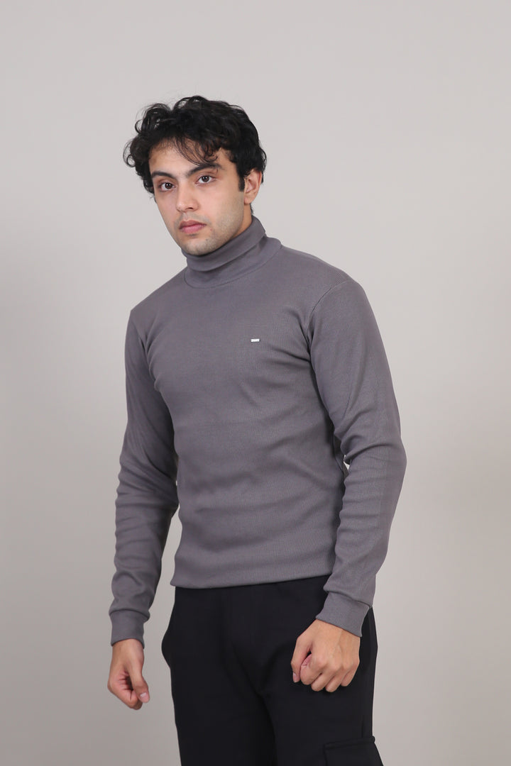 Ribbed Turtle-Neck