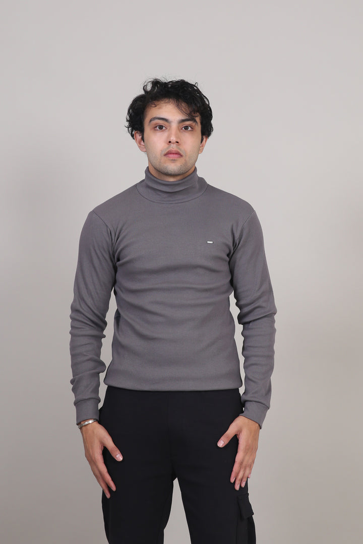 Ribbed Turtle-Neck